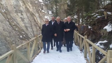 ZORLUOĞLU'NDAN TONYA ZİYARETİ 