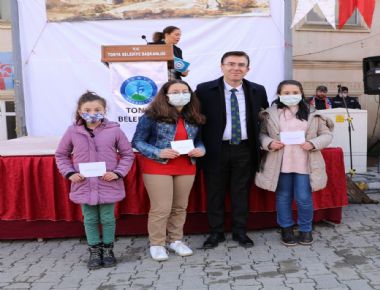 104. yıl coşkuyla kutlandı