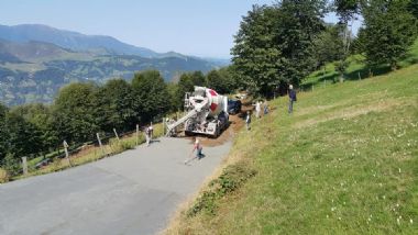 Kadıralak Yaylası Yolu Beton Kaplanıyor