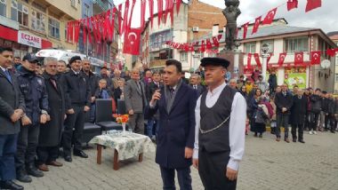 101. YIL COŞKUYLA KUTLANDI