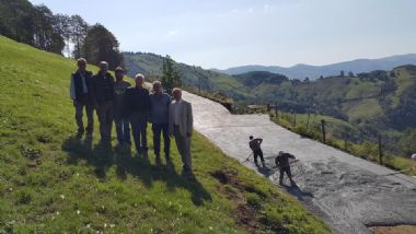 Kadıralak Yaylası Yolu Beton Kaplanıyor