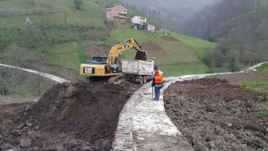 Tonya - İskenderli Yolu Hızla Devam Ediyor