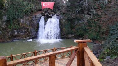 Canikdere Şelalesi Yürüyüş Yolu Geliştiriliyor