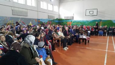 Kadınlar Günü Coşkuyla Kutlandı